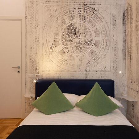 Pignatelli Rooms Наполи Екстериор снимка