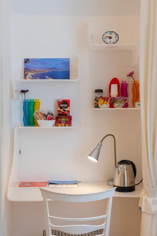 Pignatelli Rooms Наполи Екстериор снимка