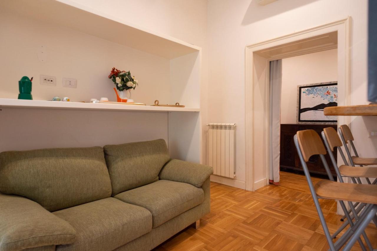 Pignatelli Rooms Наполи Екстериор снимка
