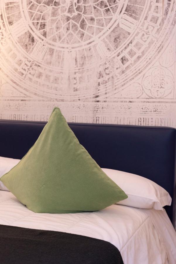 Pignatelli Rooms Наполи Екстериор снимка