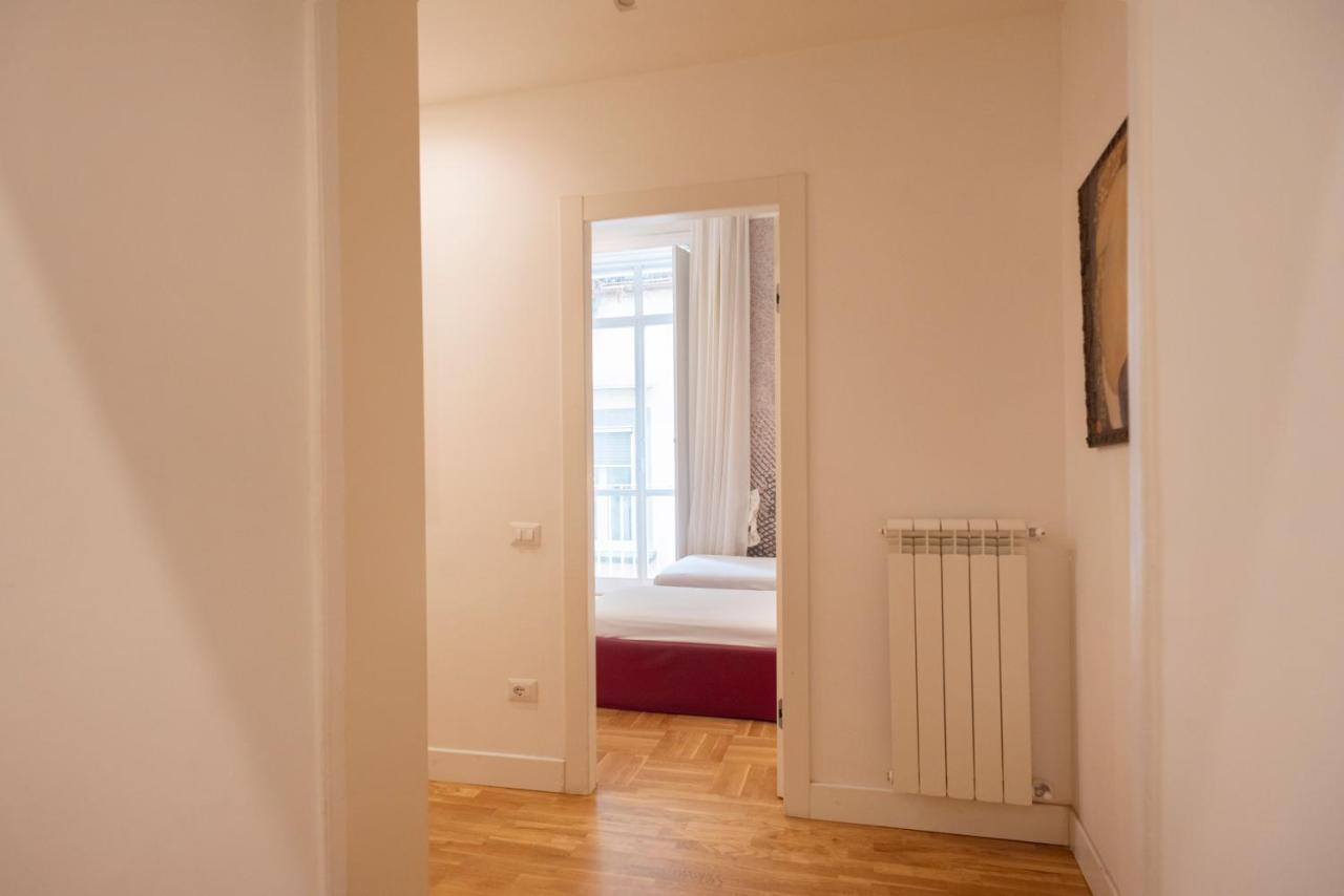 Pignatelli Rooms Наполи Екстериор снимка