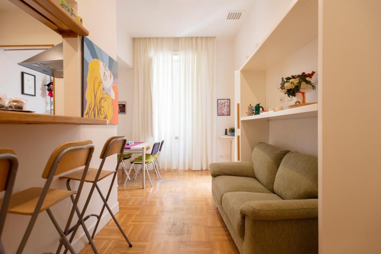Pignatelli Rooms Наполи Екстериор снимка