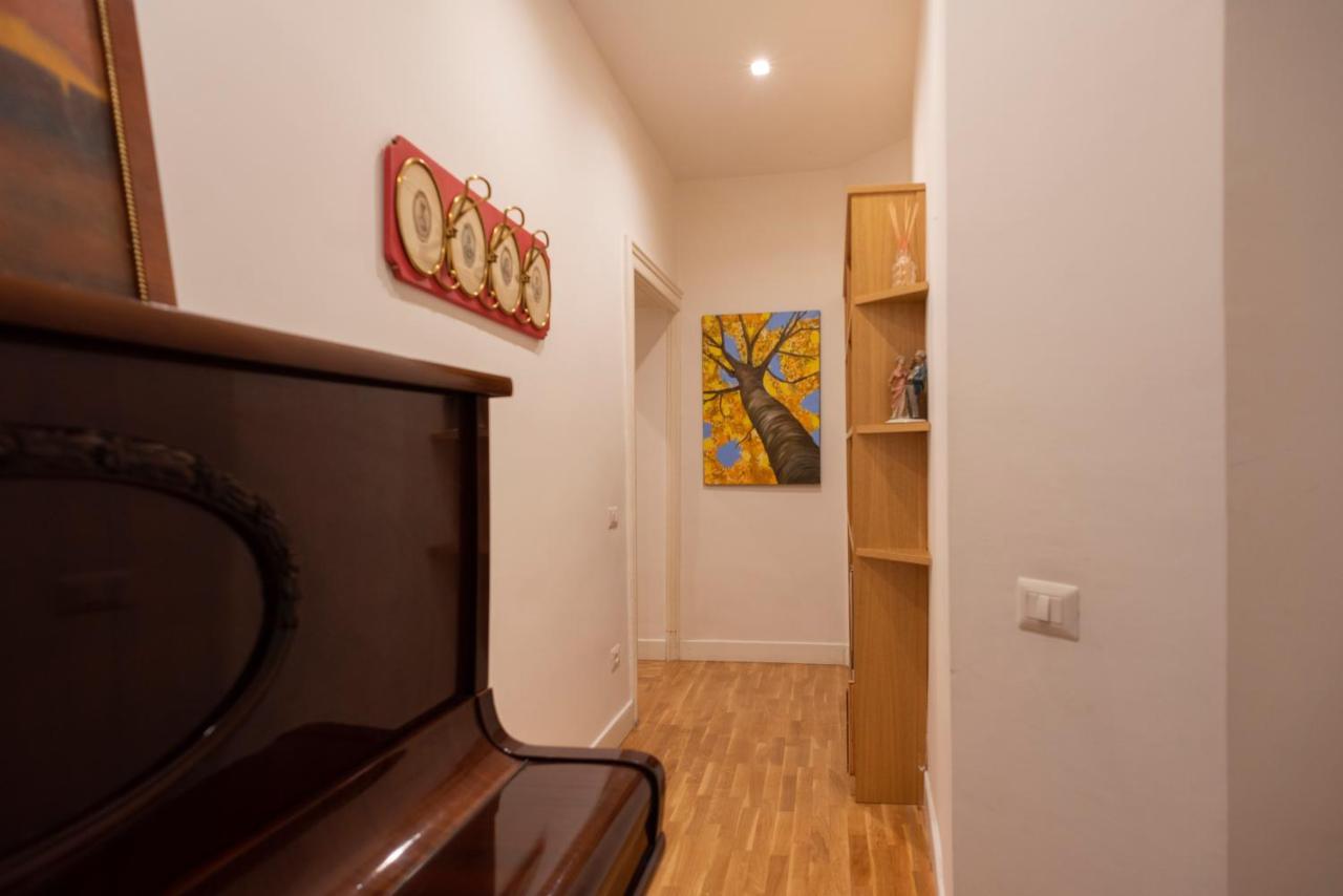 Pignatelli Rooms Наполи Екстериор снимка