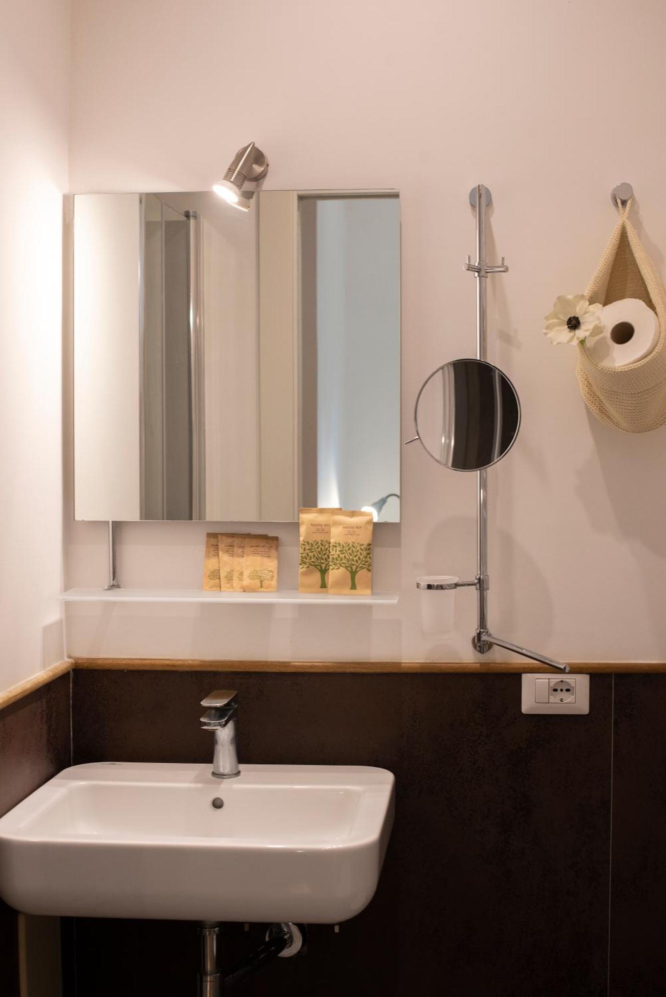 Pignatelli Rooms Наполи Екстериор снимка
